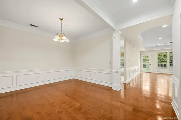 30 N De Baun AVE #203, Suffern, NY 10901