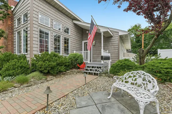 3745 Locust AVE, Seaford, NY 11783