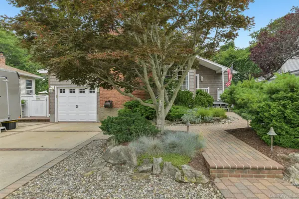 3745 Locust AVE, Seaford, NY 11783