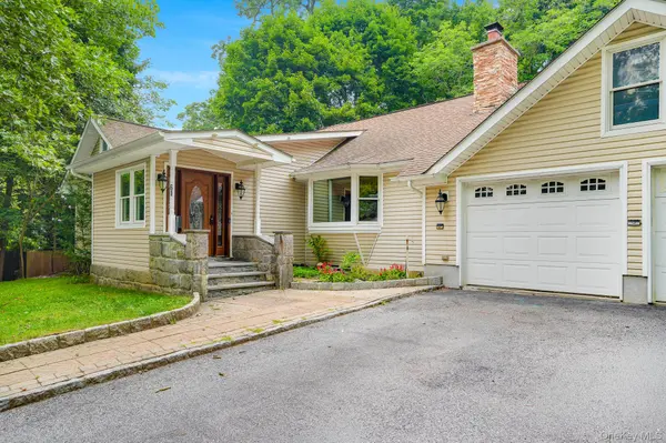 61 Underhill RD, Ossining, NY 10562