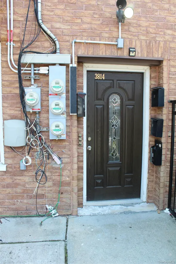 3814 Barnes AVE, Bronx, NY 10467