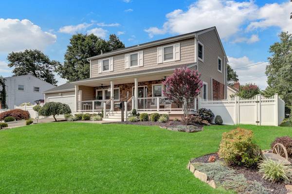 1972 Henry ST, North Bellmore, NY 11710