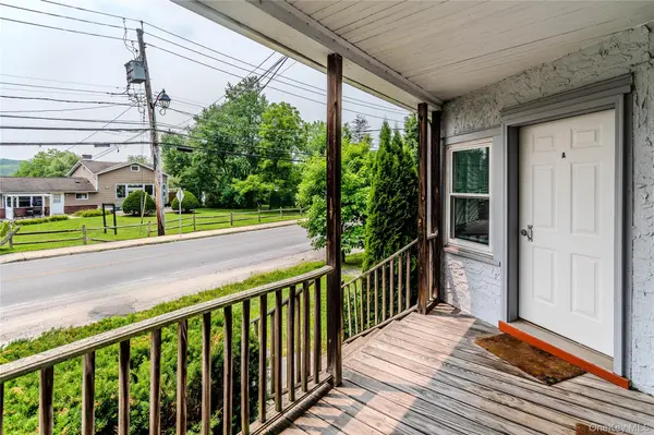378 E Main ST, Jefferson Valley, NY 10535
