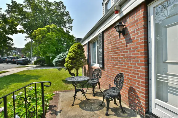 18418 69th AVE, Fresh Meadows, NY 11365
