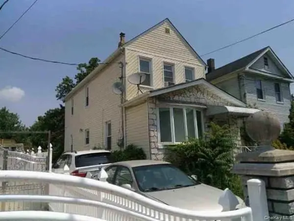 13211 133rd AVE, South Ozone Park, NY 11420