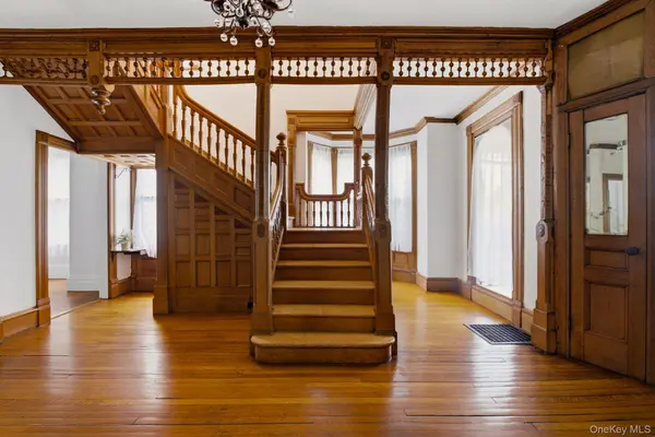 112 Academy ST, Poughkeepsie, NY 12601