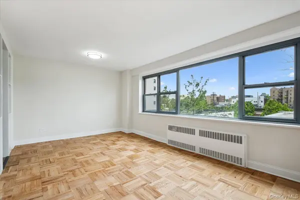 2 Washington SQ #1G, Larchmont, NY 10538