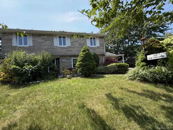 1067 N New York DR, Massapequa, NY 11758
