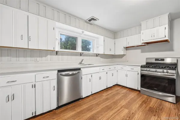 14 Highview AVE, Florida, NY 10921