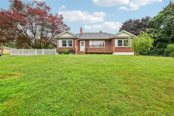 14 Highview AVE, Florida, NY 10921