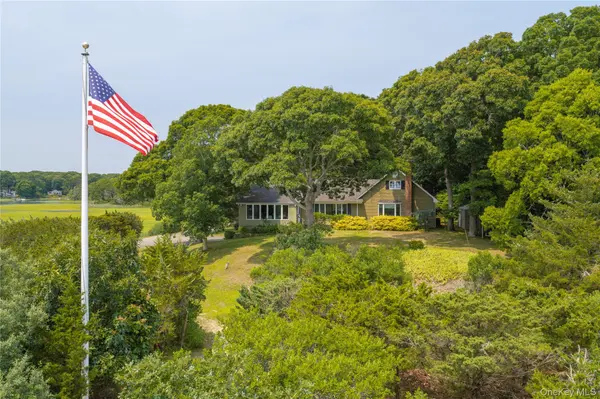 Address not disclosed, Peconic, NY 11958