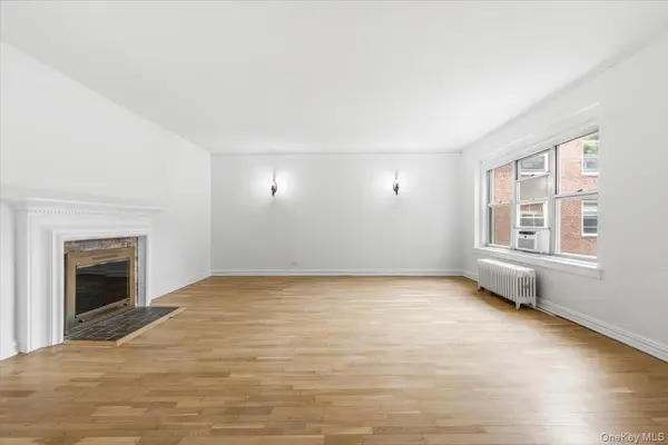 250 Bronxville RD #4H, Bronxville, NY 10708