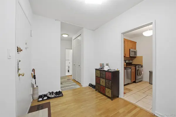 953 W Boston Post RD #3A, Mamaroneck, NY 10543
