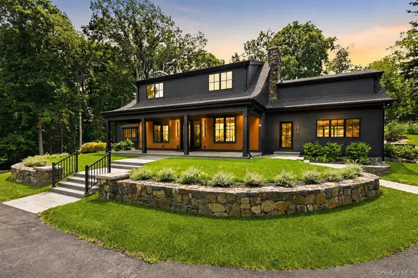 77 Montrose Station RD, Montrose, NY 10548