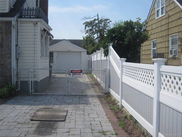 2618 Natta BLVD, Bellmore, NY 11710