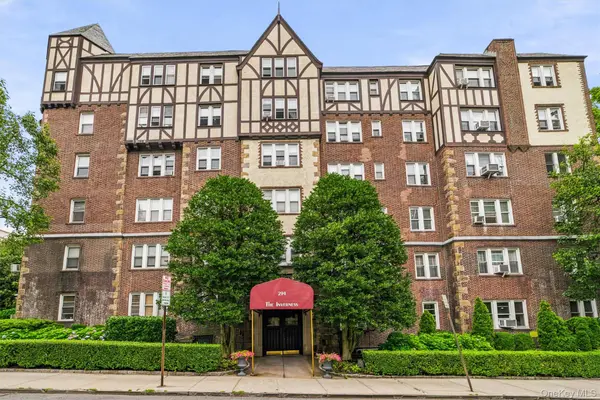 294 Bronxville RD #1F, Bronxville, NY 10708