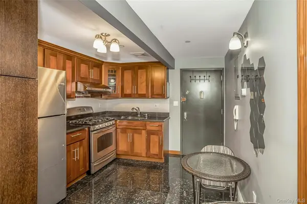 40-40 68th ST #4D, Woodside, NY 11377