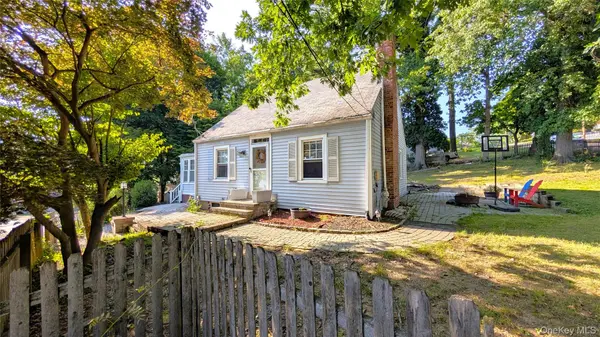 222 Gidney AVE, Newburgh, NY 12550