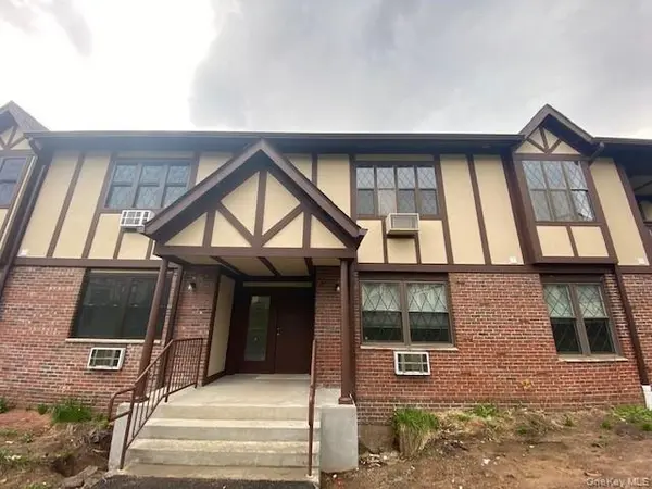 493 Sierra Vista LN, Valley Cottage, NY 10989