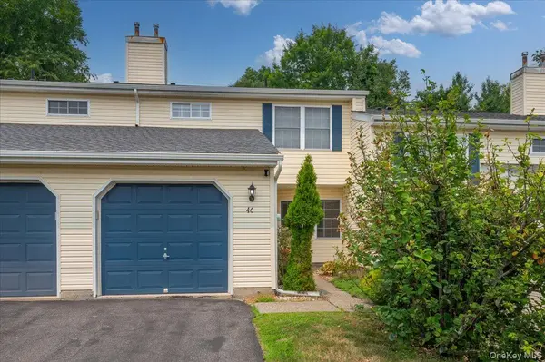 46 Pond Hill LN, Walden, NY 12586