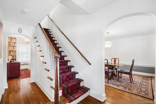 115 Ogden AVE, White Plains, NY 10605