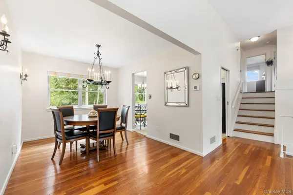 28 Stratford PL, New City, NY 10956