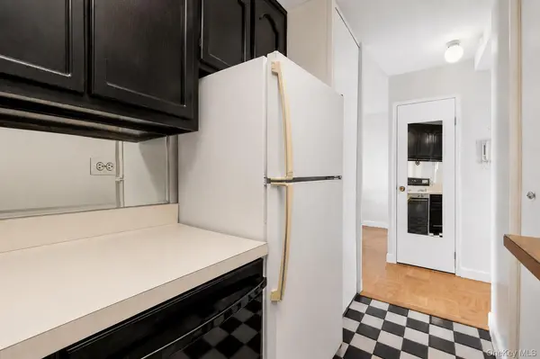 175-20 Wexford Terrace #15U, Jamaica Estates, NY 11342