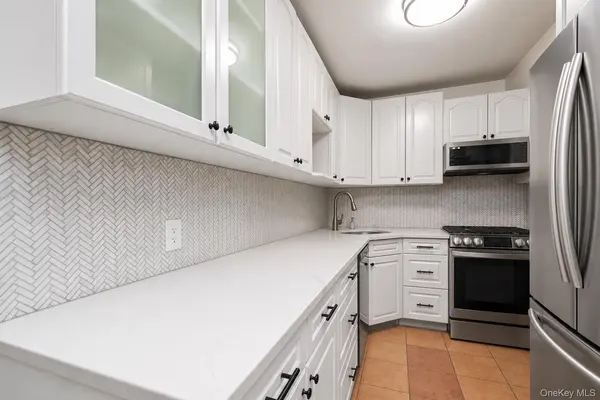 35-31 85th ST #6E, Jackson Heights, NY 11372