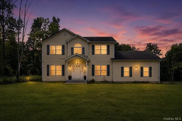 977 Mt Hope RD, Middletown, NY 10940