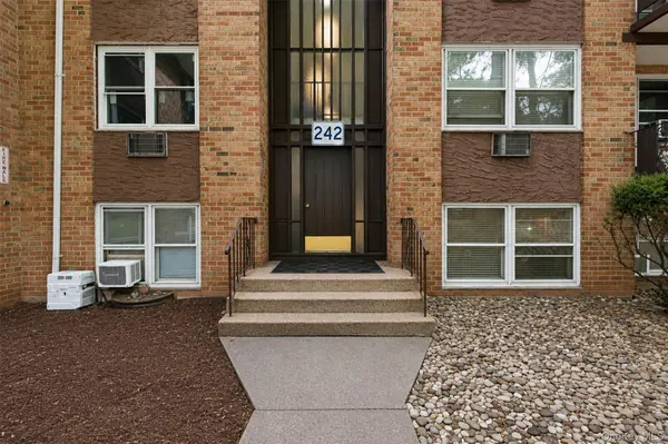 242 Kearsing Pkwy #A, Monsey, NY 10952