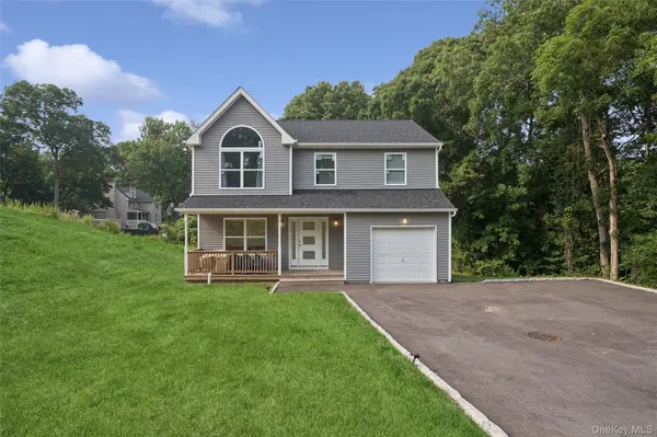 65 Ozark ST, Centereach, NY 11720