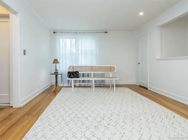 84U Glen Keith RD #84U, Glen Cove, NY 11542