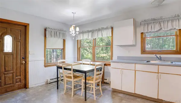 29 Boatheaders LN, East Hampton, NY 11937