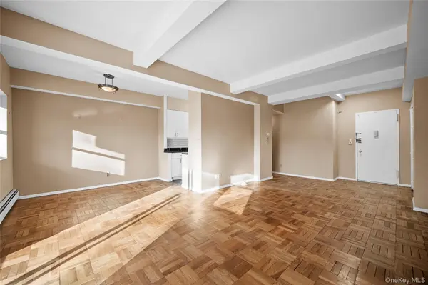 80 E Hartsdale AVE #T20, Hartsdale, NY 10530