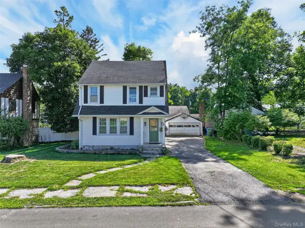34 Adams AVE, Middletown, NY 10940