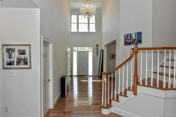 46 Mansion Ridge BLVD, Monroe, NY 10950