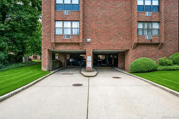 380 Fulton ST #G2, Farmingdale, NY 11735