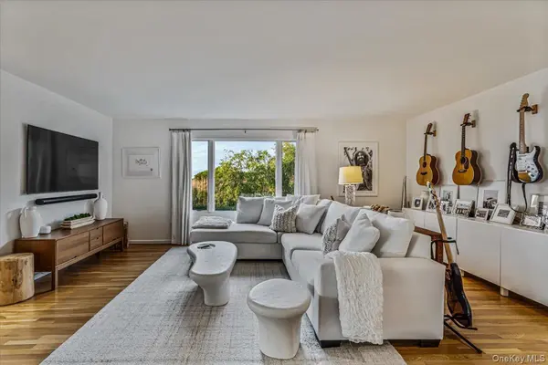 Address not disclosed, Westhampton Beach, NY 11978