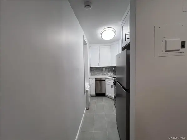 625 Gramatan AVE #1A, Fleetwood, NY 10552