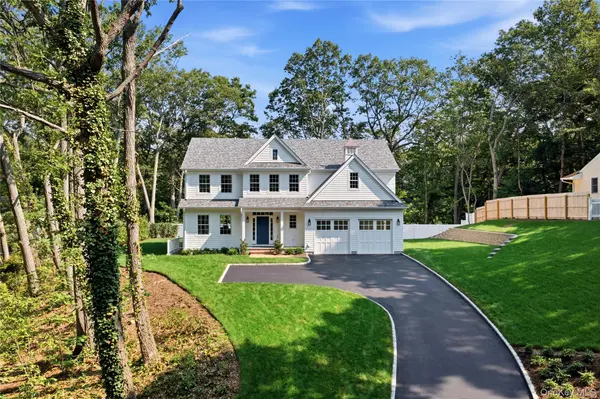 5 Glen WAY, Cold Spring Harbor, NY 11724