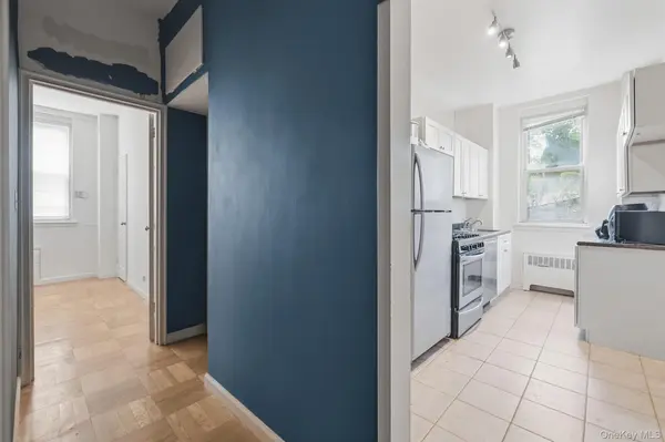 55 Knolls CRES #1C, Bronx, NY 10463