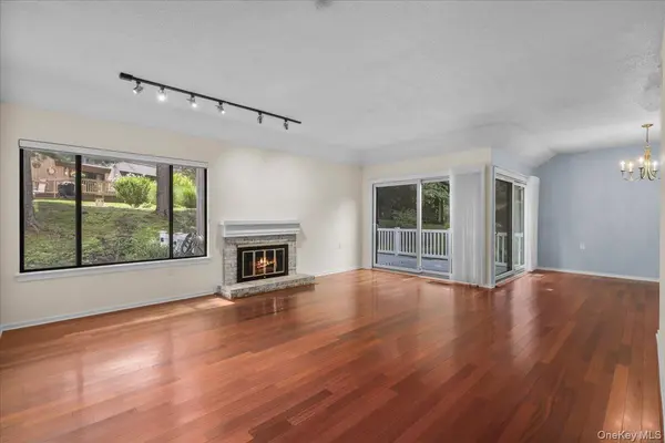 159 Heritage HLS #B, Somers, NY 10589