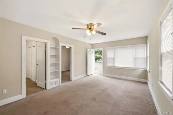 124 Johnson ST, Centerport, NY 11721