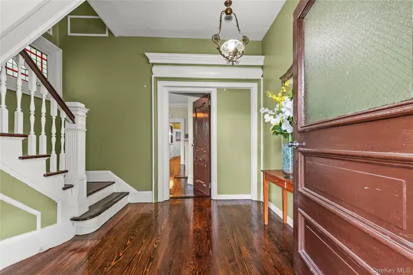 332 S 4th AVE, Mount Vernon, NY 10550