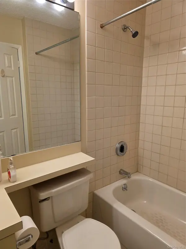 71-09 Park Avenue, Fresh Meadows, NY 11365