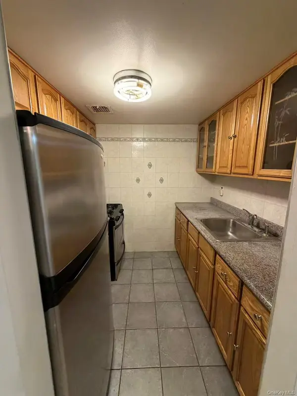 14223 38th AVE #A1&P7, Flushing, NY 11354