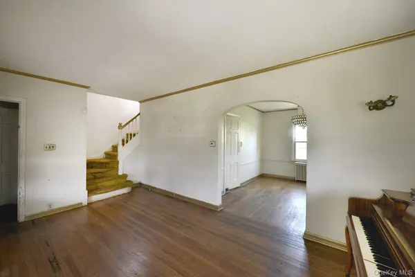 12007 225th ST, Cambria Heights, NY 11411