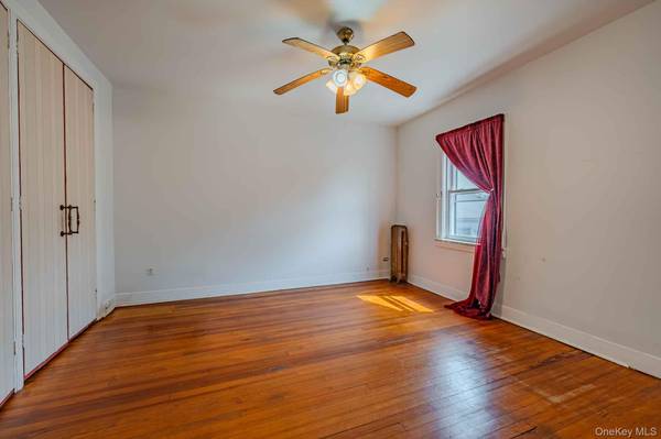 124 Roosevelt BLVD, Long Beach, NY 11561