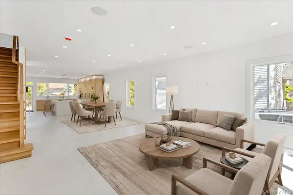 994 Singleton AVE, Woodmere, NY 11598