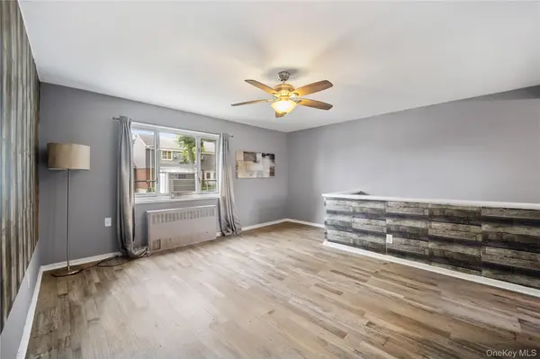 224-02 Stronghurst AVE #208, Queens Village, NY 11427